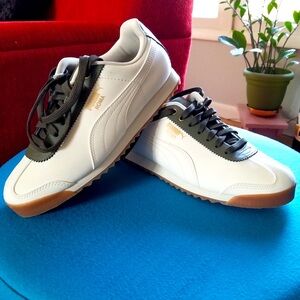 Puma Roma Shoes